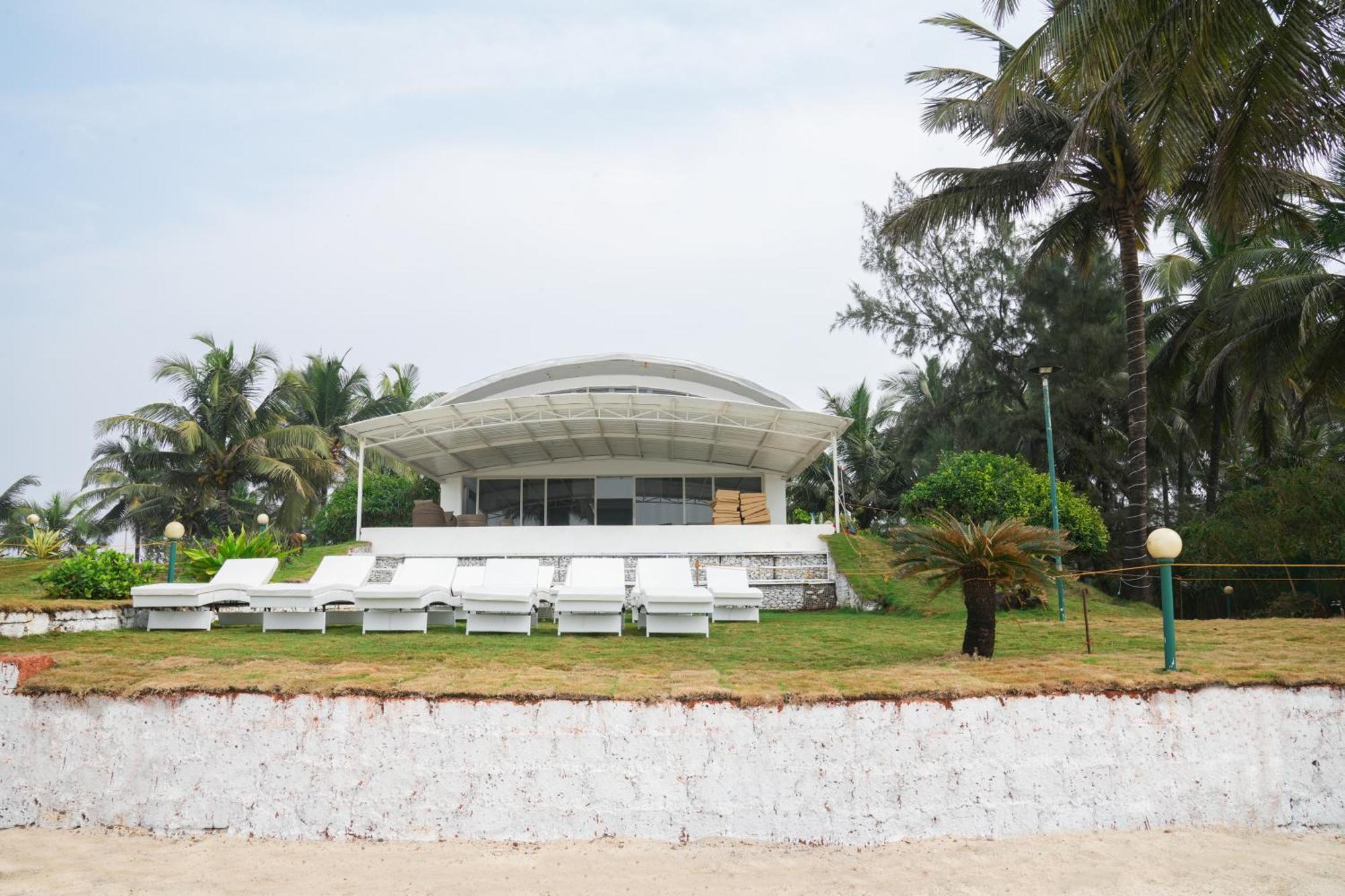 Regenta Beach House Resort, Goa Benaulim Exterior photo